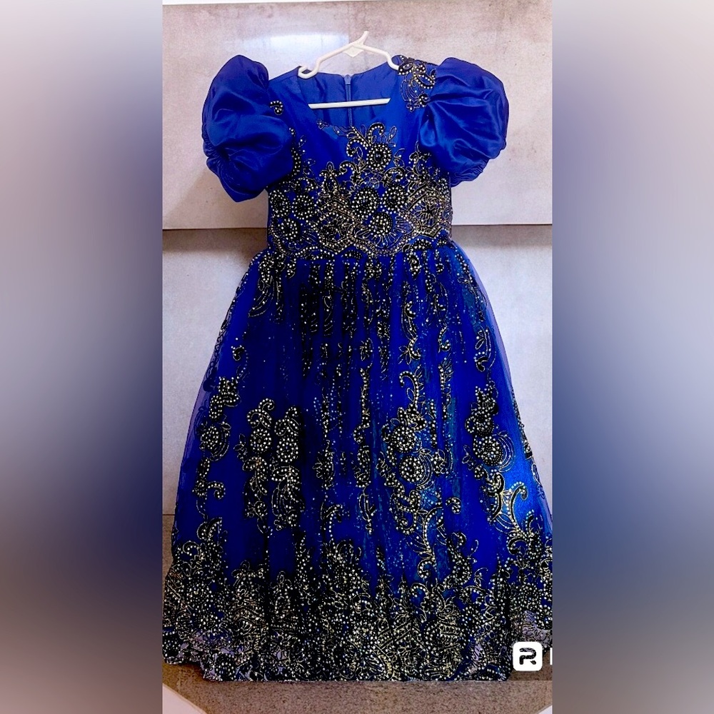 1 Royal blue excellent condition, size 8-10 for girls.